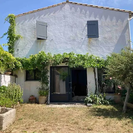 Charmante Maison A L'ile De Re Au Calme, Avec Jardin Et Deux Velos * Saint-Clement-des-Baleines