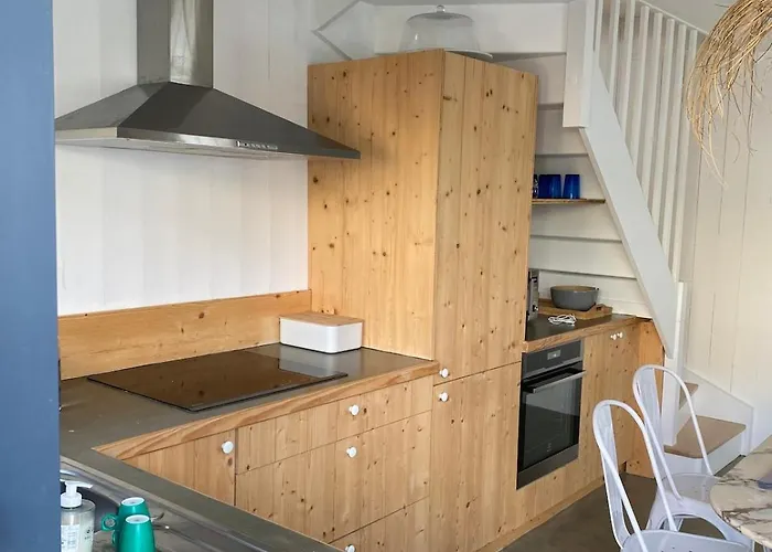 Holiday home Charmante Maison A L'ile De Re Au Calme, Avec Jardin Et Deux Velos Saint-Clement-des-Baleines